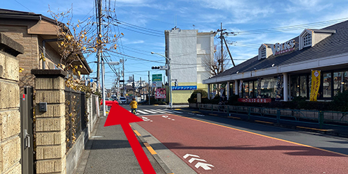 「橋場」バス停から西東京教会までの経路写真